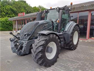 Valtra T174 V