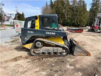 DEERE 323D Skid Steer