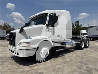 Volvo VNM64T630