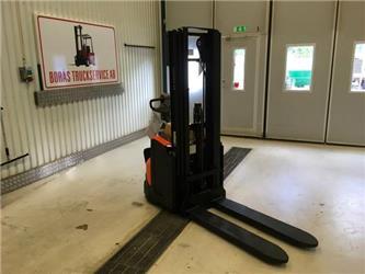  BT/Toyota SWE 120 L