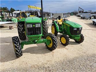 John Deere 5105