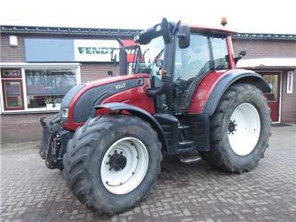 Valtra N142
