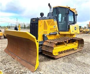 John Deere 700K