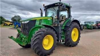 John Deere 7310 R