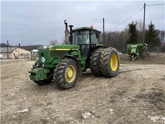 John Deere 4755