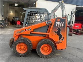 Ausa MUSTANG 2044