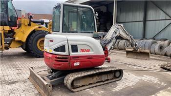 Takeuchi TB 240 - 4T - 3220H - CENTRAL GREASING - FULL HYDR