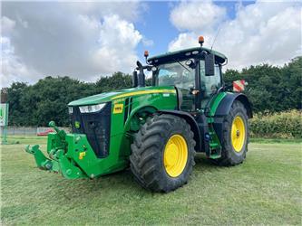 John Deere 8370R