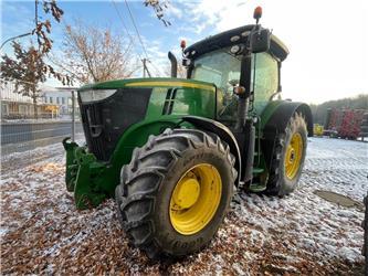 John Deere 7270R