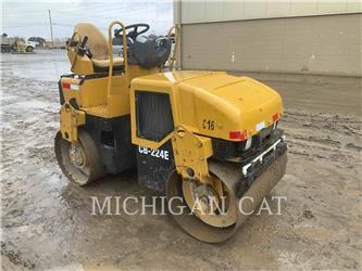 Caterpillar CB224E