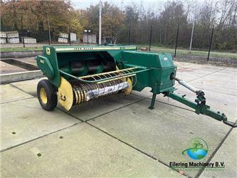 John Deere 342