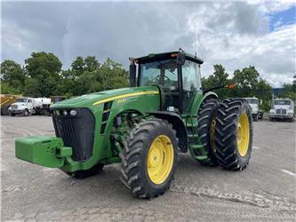 John Deere 8430