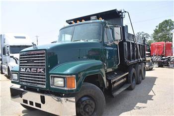 Mack CH613