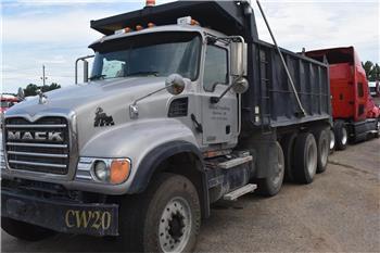 Mack GRANITE CV713