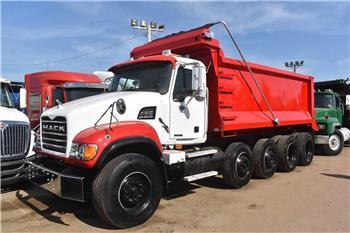 Mack GRANITE CV713