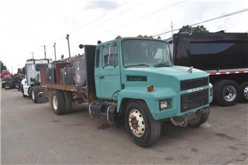 Mack MIDLINER CS200P