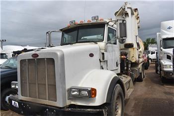Peterbilt 365