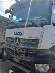 Mercedes-Benz Arocs 4142