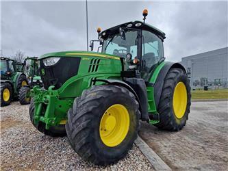 John Deere 6170R.