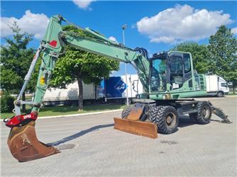 Komatsu PW 148-8