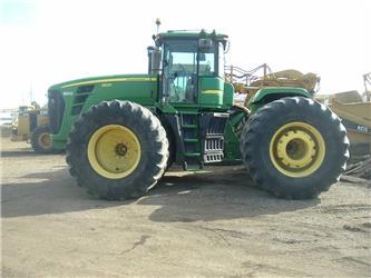 John Deere 9530