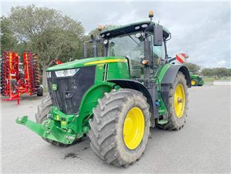 John Deere 7310R