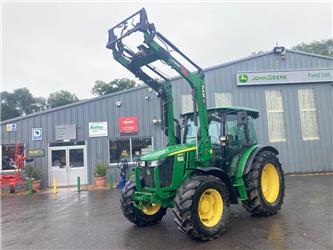 John Deere 5115M