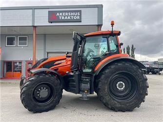 Valtra T174E