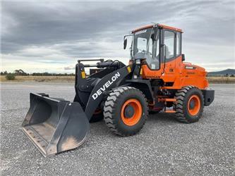 Develon SD200