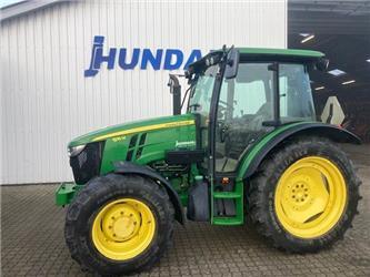 John Deere 5115M