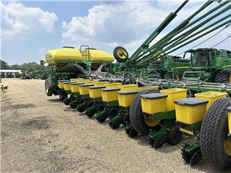 John Deere 1770NT CCS