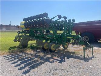 John Deere 1790