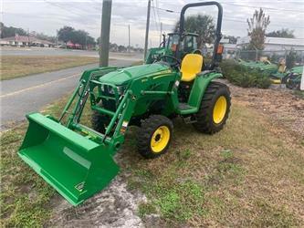 John Deere 3038E