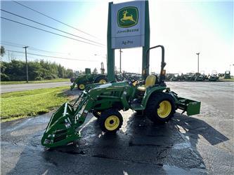 John Deere 3038E