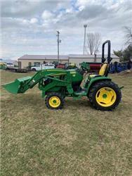 John Deere 3039R