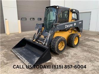John Deere 328E