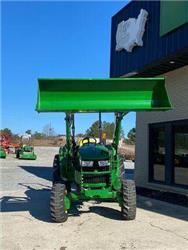 John Deere 4044M