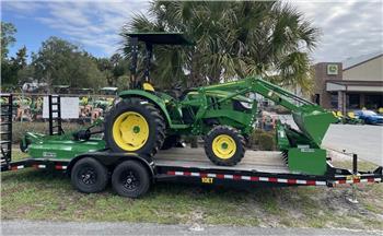 John Deere 4044M