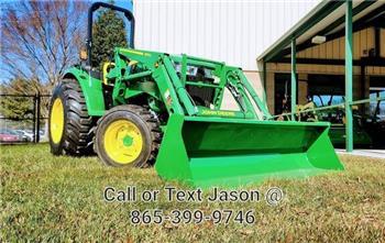 John Deere 4044M