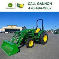 John Deere 4044M