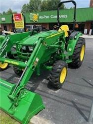 John Deere 4044R