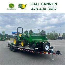 John Deere 4052M