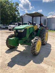 John Deere 5075E