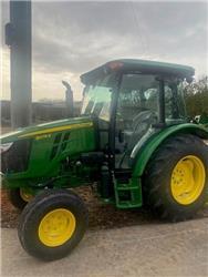 John Deere 5075E