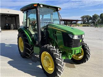 John Deere 5075E