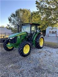 John Deere 5115M