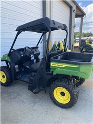 John Deere 560E