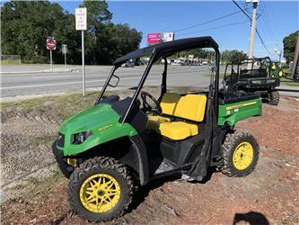 John Deere 590M