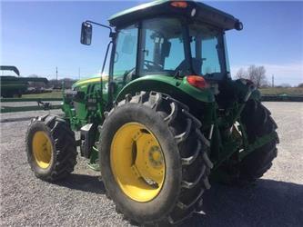 John Deere 6105E