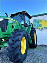 John Deere 6105E